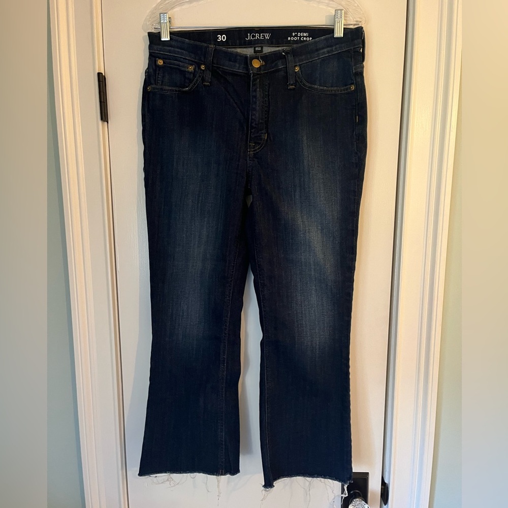 J. Crew 9” Demi Boot Cut Crop Jeans Raw Hem Size 30 Style BT563 - Picture 2 of 10